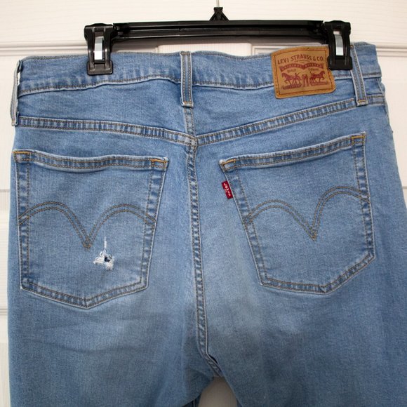 Levi's Wedgie Fit High Rise Skinny Jeans - Picture 4 of 8